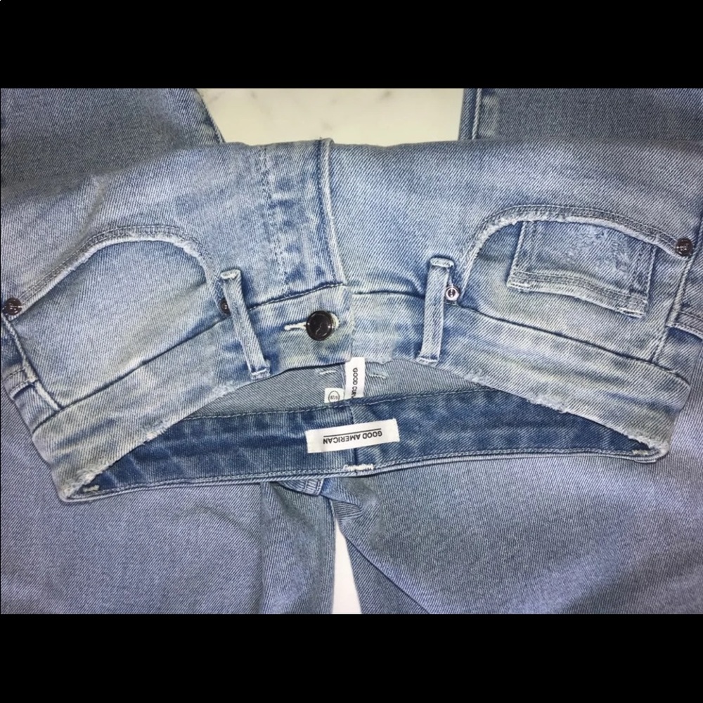 Good American “good curve” jeans